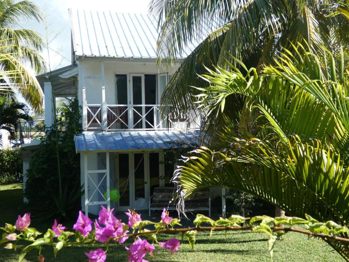 Sea And Sand Bed & Breakfast Pointe D'Esny Exterior photo